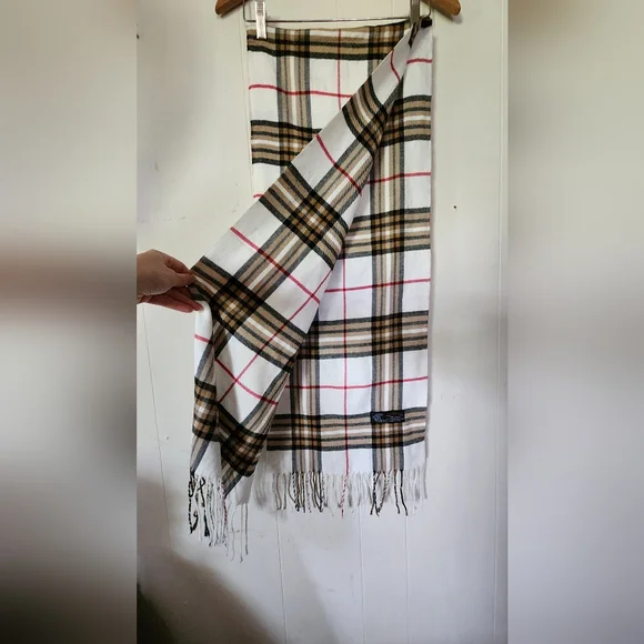 Janice Apparel Cashmere Feel Luxury Plaid Scarf - Picture 4 of 6
